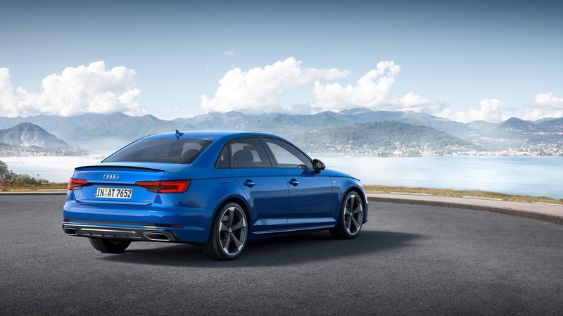 Ώρα ανανέωσης για το Audi A4 | iefimerida.gr 0