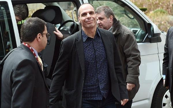 «Ο Δραγασάκης και όχι ο Βαρουφάκης κάνει πιά τις διαπραγματεύσεις» | iefimerida.gr 0