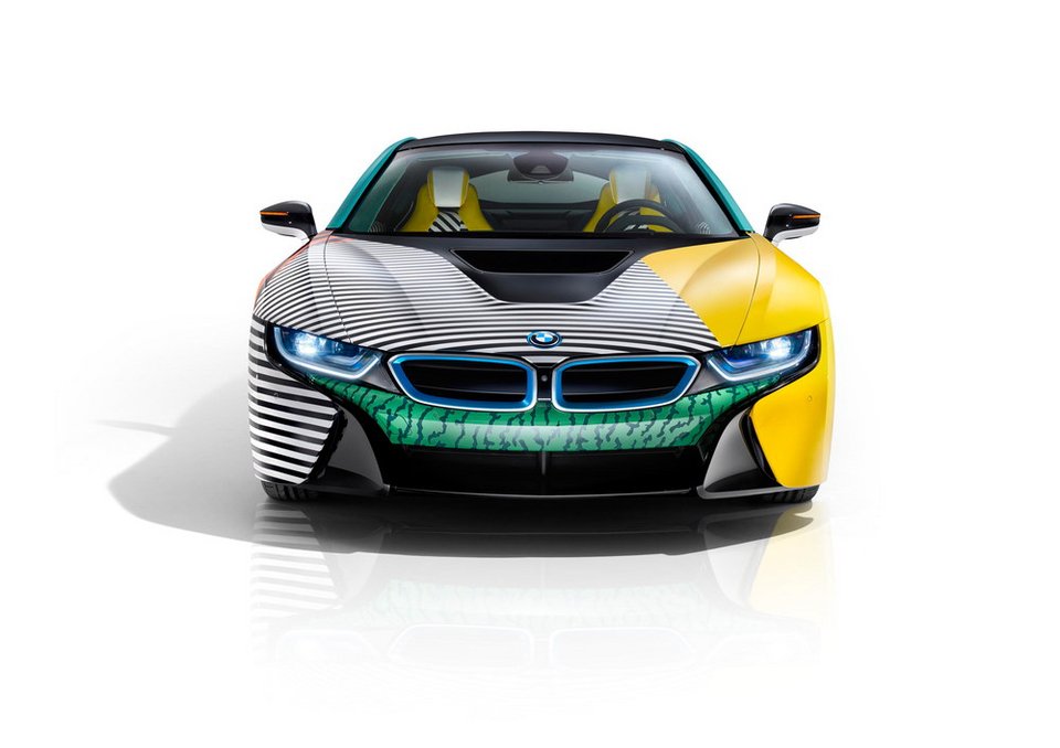 Η BMW και ο εγγονός του ιδρυτή της Fiat παρουσίασαν ειδικές εκδόσεις των i3 και i8 | iefimerida.gr 6