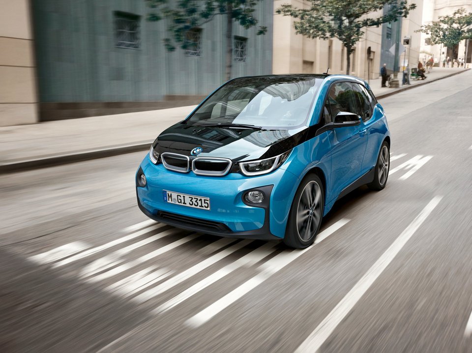 H BMW ανανεώνει την i3 που θα έχει και μεγαλύτερη αυτονομία | iefimerida.gr 4