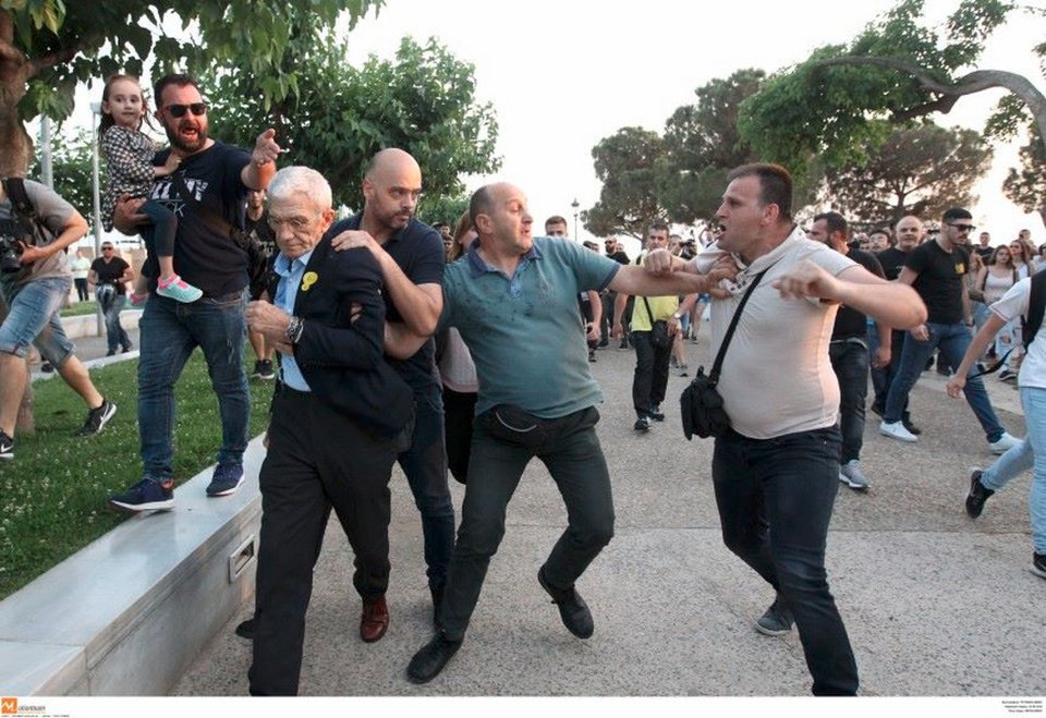 Εισαγγελική παρέμβαση για την επίθεση σε βάρος του Γιάννη Μπουτάρη | iefimerida.gr 0