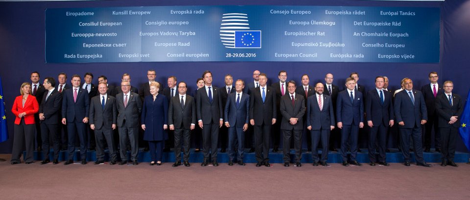 Η απομόνωση του Κάμερον στη Σύνοδο της ΕΕ - Οι πιέσεις και οι φόβοι | iefimerida.gr 5