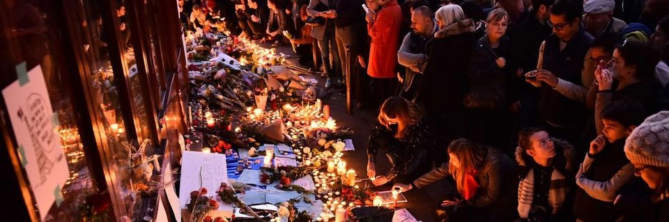 Βίντεο από τη στιγμή του πανικού στο κέντρο του Παρισιού | iefimerida.gr 0