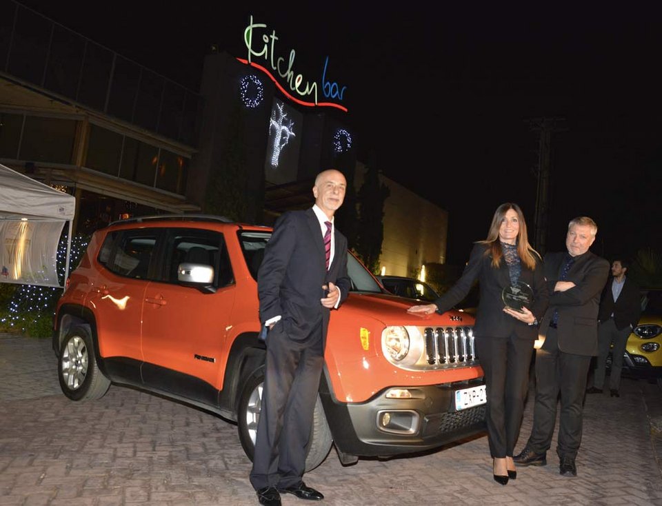 Το Jeep Renegade είναι το «Αυτοκίνητο της Χρονιάς 2016» στην Ελλάδα | iefimerida.gr 1
