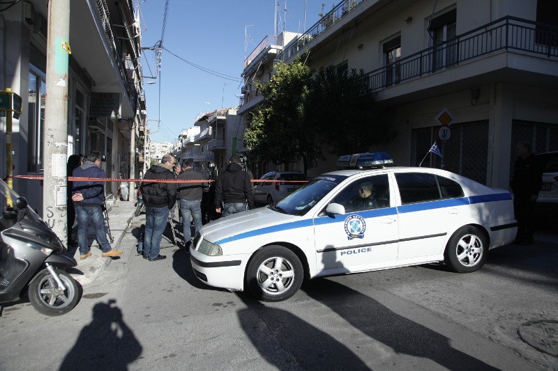 Συνελήφθη η Πόλα Ρούπα -Κρυβόταν σε διαμέρισμα στην Αθήνα | iefimerida.gr 2