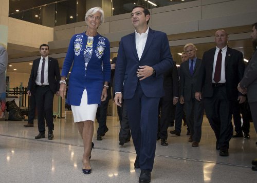 Αποφασιστική εφαρμογή του προγράμματος ζήτησε η Λαγκάρντ -Οσα είπε με Τσίπρα | iefimerida.gr 5