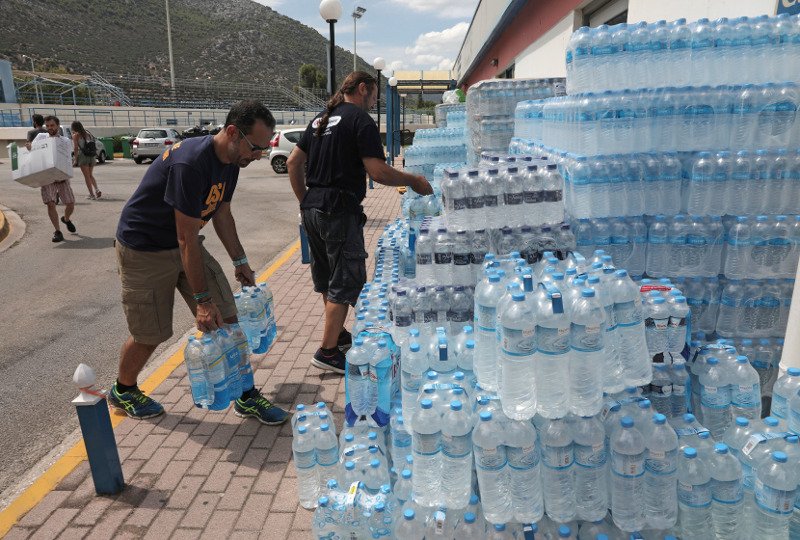 Εκκληση: Ζητούνται εθελοντές όλων των ειδικοτήτων για το Μάτι | iefimerida.gr 0