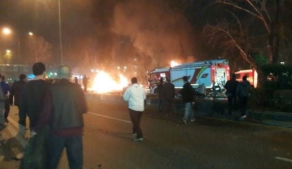 Μακελειό στην Αγκυρα με 37 νεκρούς από έκρηξη σε πάρκο -125 τραυματίες | iefimerida.gr 1