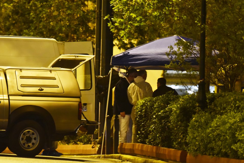 Εκρηξη βόμβας στο κέντρο της Αθήνας -Εξω από γραφεία τράπεζας | iefimerida.gr 7