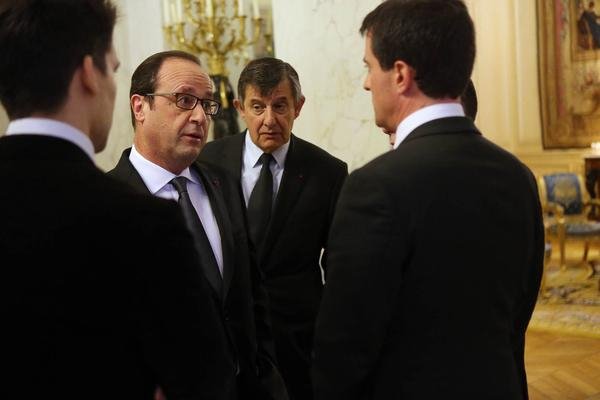Γαλλία-Charlie Hebdo: Παραδόθηκε ο ένας από τους μακελάρηδες | iefimerida.gr 0