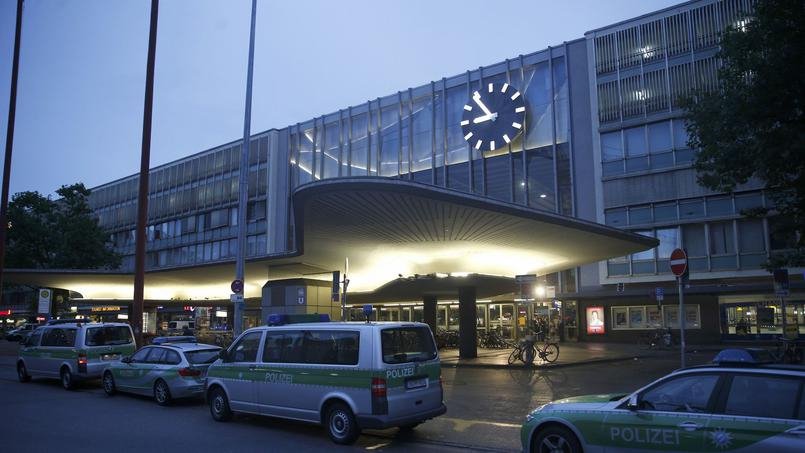 Μακελειό στο Μόναχο:18χρονος ο ένοπλος που σκότωσε 9 άτομα και αυτοκτόνησε | iefimerida.gr 8