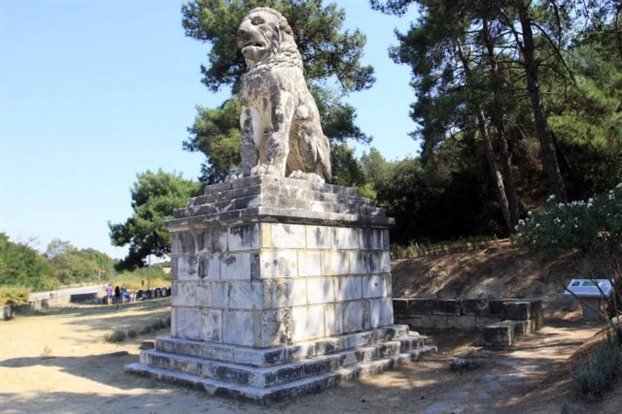Ανατροπή δεδομένων στην Αμφίπολη -Τα νέα συμπεράσματα για τον τάφο, το λέοντα και το λόφο | iefimerida.gr 2