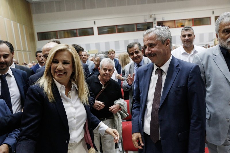 Γεννηματά από τη ΔΕΘ: Ο Τσίπρας από «Τσάβες της Ευρώπης» κατέληξε «yes man» | iefimerida.gr 4