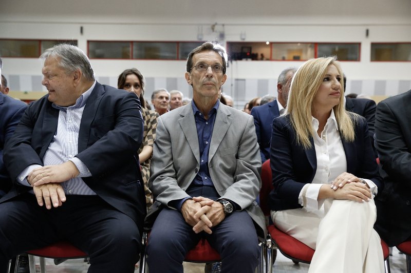 Γεννηματά από τη ΔΕΘ: Ο Τσίπρας από «Τσάβες της Ευρώπης» κατέληξε «yes man» | iefimerida.gr 3