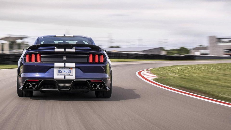 Το θηρίο αναβαθμίζεται – Τι αλλάζει στη Ford Shelby GT350 | iefimerida.gr 2