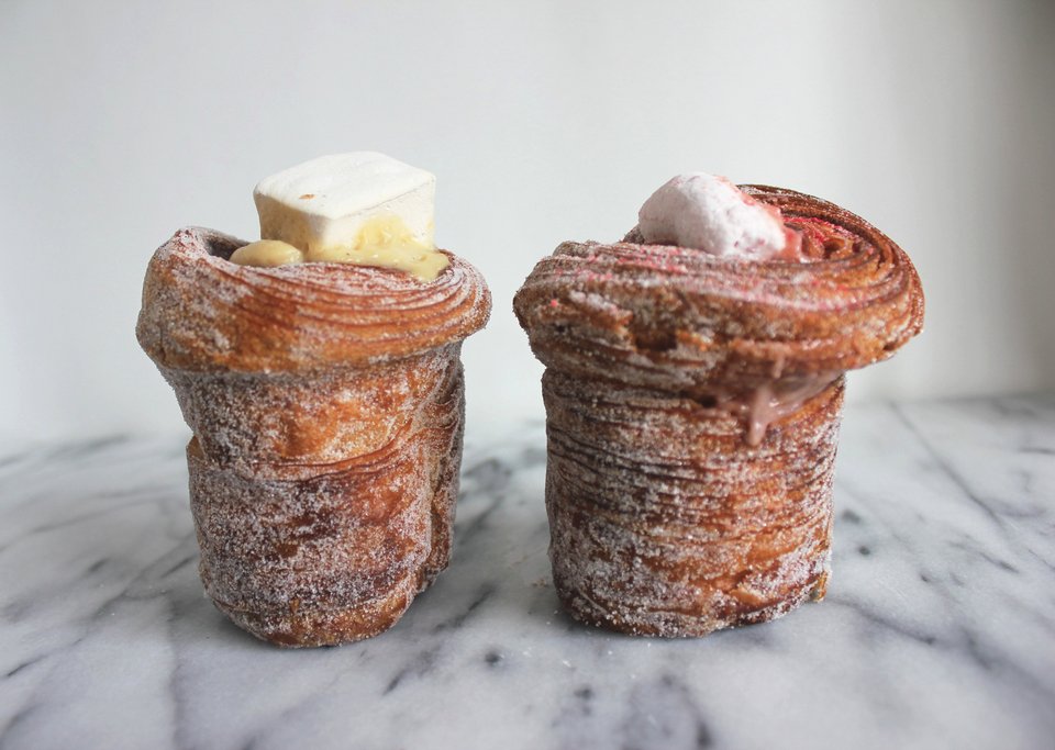 Ζήλεψαν το μπουγατσάν και έφτιαξαν το... cruffin: Ο νέος κολασμένος γευστικός πειρασμός | iefimerida.gr 5