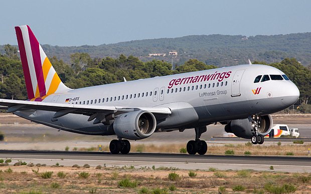 Συντριβή αεροσκάφους στη Νότια Γαλλία με 150 επιβαίνοντες -Δεν υπάρχουν επιζώντες | iefimerida.gr 1