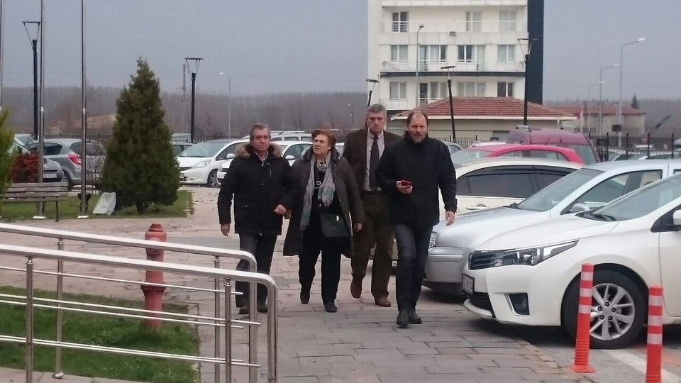 Το δικαστήριο απέρριψε το αίτημα αποφυλάκισης των δύο Ελλήνων στρατιωτικών -Παραμένουν σε τουρκική φυλακή | iefimerida.gr 1