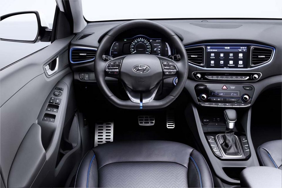 To Ioniq είναι το νέο υβριδικό, plug-in υβριδικό και ηλεκτρικό μοντέλο της Hyundai | iefimerida.gr 2