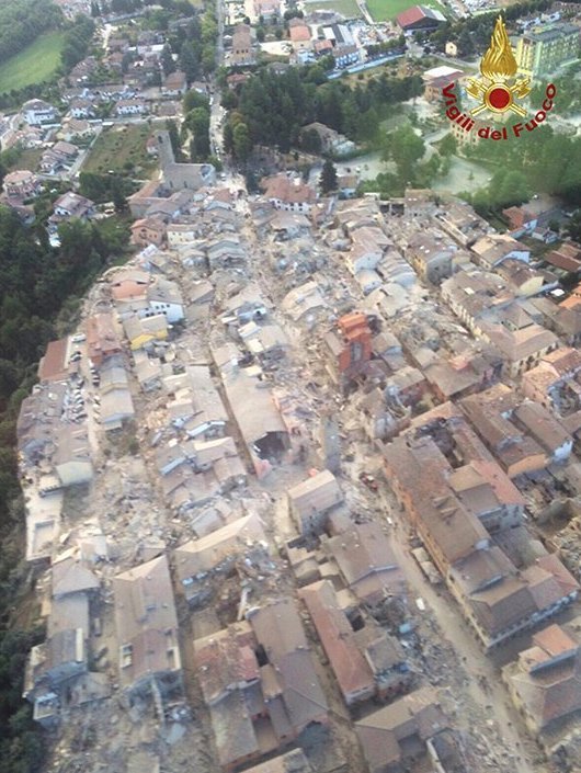 Σεισμός 6,2 Ρίχτερ στην Ιταλία -124 νεκροί, 150 αγνοούμενοι | iefimerida.gr 7
