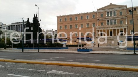28η Οκτωβρίου: Παρέλαση με κάγκελα και θεατές αστυνομικούς και επισήμους | iefimerida.gr 12