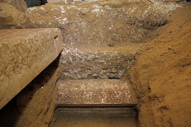 Δέος από τα νέα ευρήματα στην Αμφίπολη -Ολα όσα «μαρτυρούν» οι Καρυάτιδες | iefimerida.gr 7