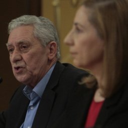 Ο ανασχηματισμός που ετοιμάζει ο Τσίπρας - Ποιοι μένουν ποιοι φεύγουν | iefimerida.gr 3