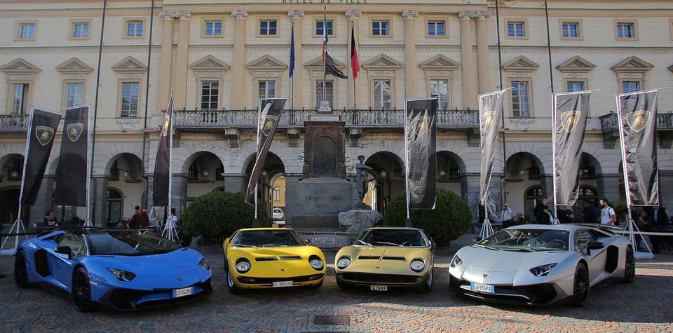 Το πιο όμορφο αυτοκίνητο του κόσμου, η Lamborghini Miura, έγινε 50 | iefimerida.gr 0