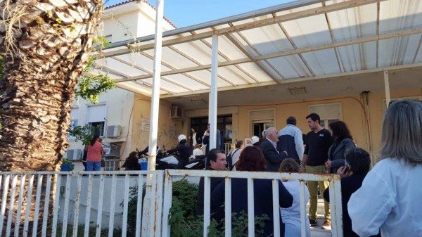 Ο σεισμός έπληξε βαριά τη Λευκάδα -Δύο νεκροί και τεράστιες καταστροφές | iefimerida.gr 3