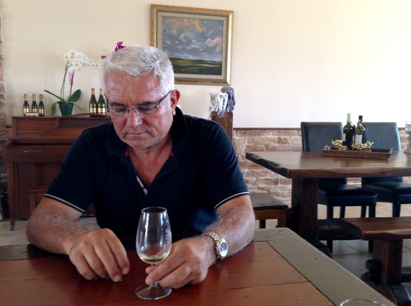 Οδοιπορικό του NPR στη Λήμνο: Η αύξηση του φόρου στα νησιά θα πλήξει τον ελληνικό τουρισμό | iefimerida.gr 0
