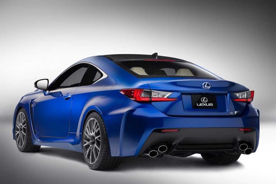 To RC F θα είναι το πιο δυνατό Lexus με κινητήρα V8 | iefimerida.gr 1