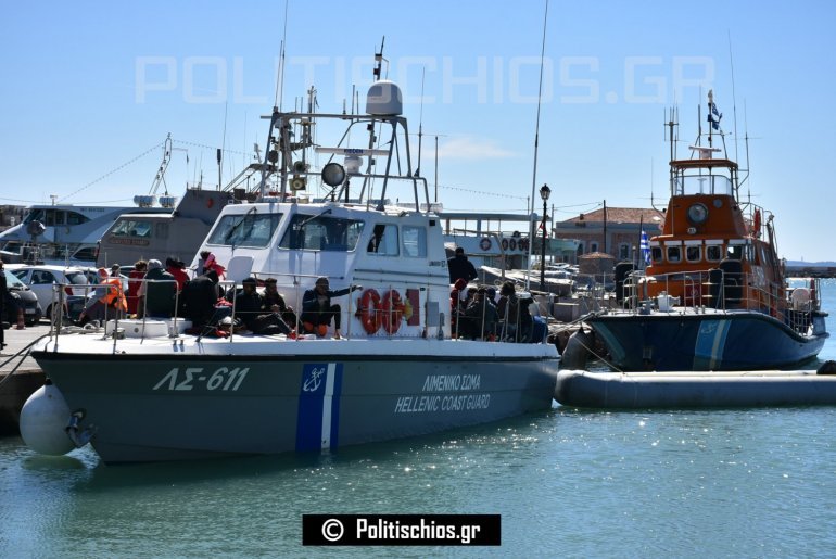 Σκάφος της τουρκικής Ακτοφυλακής προσπάθησε να εμβολίσει πλωτό του Λιμεναρχείου της Χίου | iefimerida.gr 0