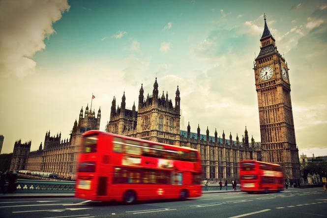 Δύο μήνες μετά το Brexit –Ολα καλά, παρά τις προβλέψεις | iefimerida.gr 4