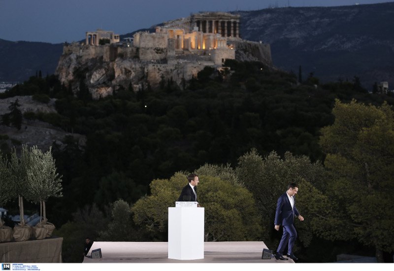 Μακρόν: Μετά την Πνύκνα, οι μπίζνες -Τι θα γίνει σήμερα στο «Νιάρχος» | iefimerida.gr 2