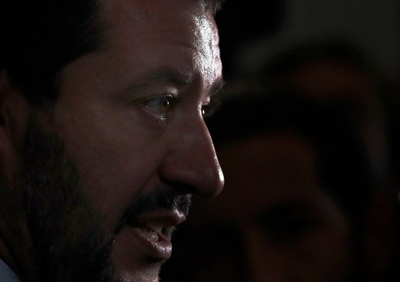 Αν τελικά ο Ματέο Σαλβίνι αποφασίσει να είναι υποψήφιος θα εξασφαλίσει ένα βήμα στην Ευρώπη για να συνεχίσει την αντιευρωπαϊκή του προπαγάνδα/ Φωτογραφία: ΑΡ