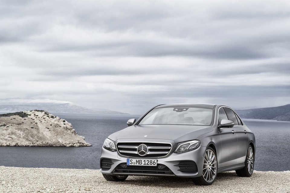 Από τις 50.800 ευρώ θα ξεκινά η νέα Mercedes E-Class | iefimerida.gr 0