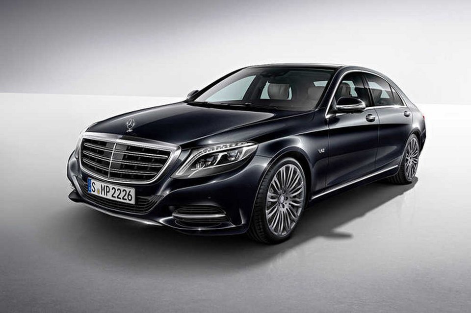 Η 600, η παραδοσιακή ναυαρχίδα της Mercedes, επέστρεψε | iefimerida.gr 0