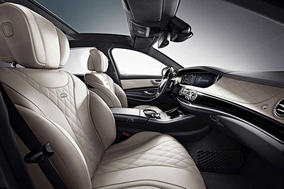 Η 600, η παραδοσιακή ναυαρχίδα της Mercedes, επέστρεψε | iefimerida.gr 3