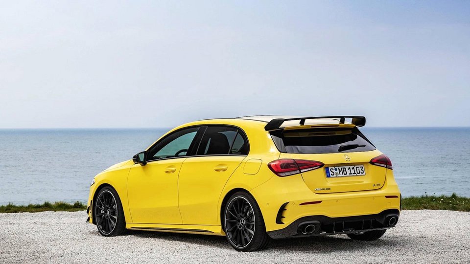 Η Mercedes-AMG A 35 4MATIC είναι με 306 ίππους η πιο ισχυρή Α-Class | iefimerida.gr 3