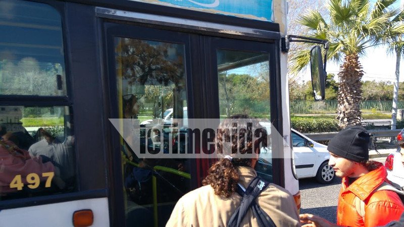 Οι πρόσφυγες εγκαταλείπουν το Ελληνικό -Εκλεισαν την παραλιακή και πάνε Ειδομένη | iefimerida.gr 3