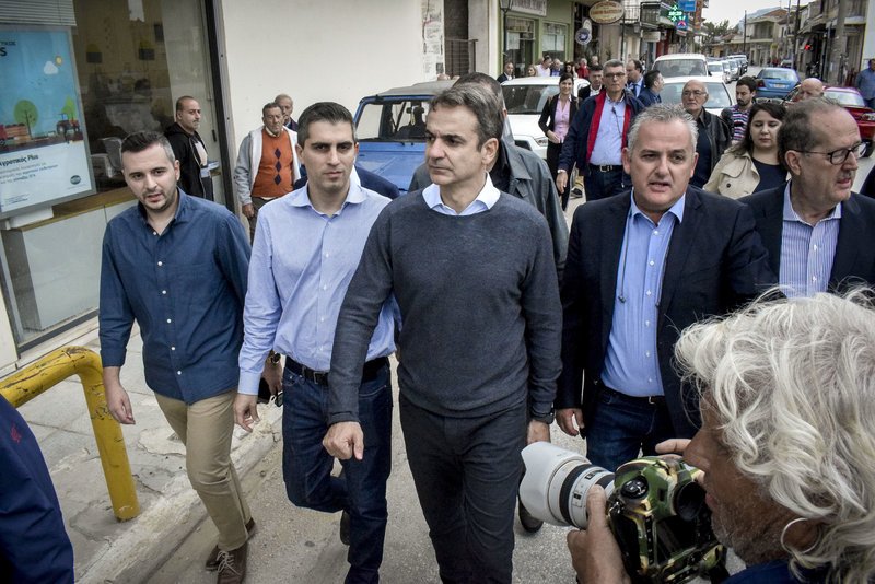 «Όσο πιο γρήγορα γίνουν εκλογές τόσο καλύτερα θα είναι για τη χώρα», είπε