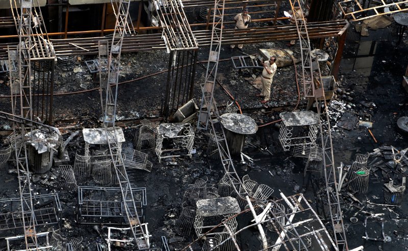 Ινδία: Τουλάχιστον 15 νεκροί από φωτιά που ξέσπασε σε κτίριο | iefimerida.gr 0