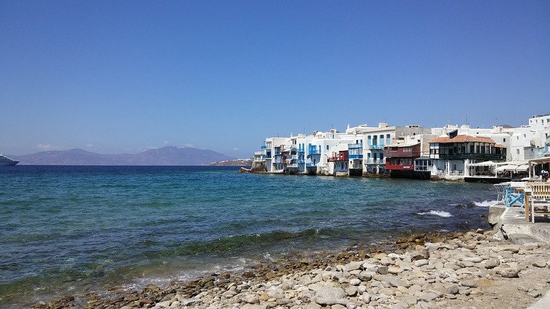 Πλούσιοι Τούρκοι αγοράζουν ακίνητα στην Ελλάδα -Σε Ρόδο, Μύκονο, Αττική | iefimerida.gr 0