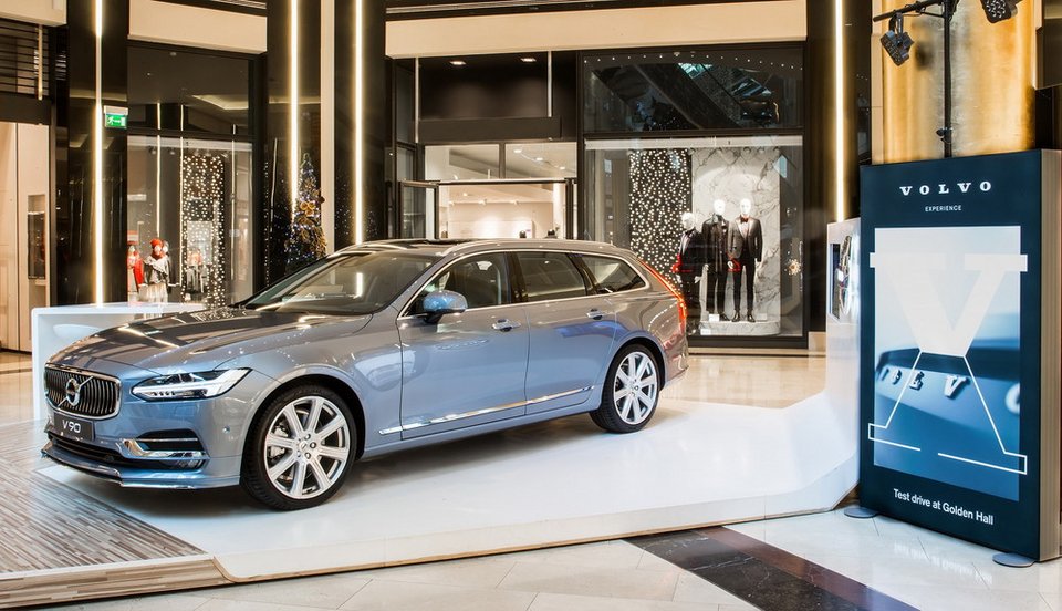 Νέο Volvo V90: Από 54.410 ευρώ και με ημι-αυτόνομη οδήγηση | iefimerida.gr 0