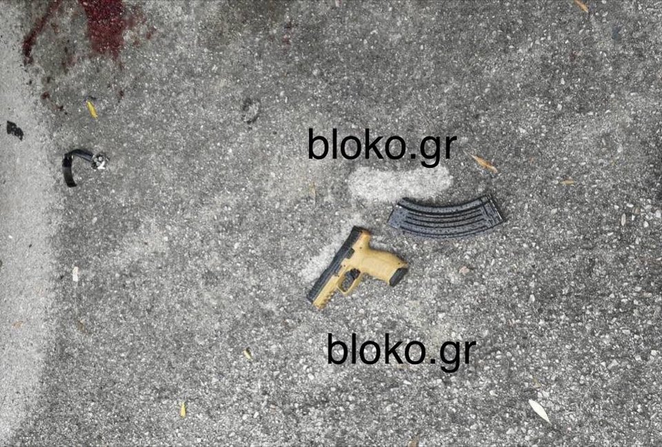 Νεκρός ο άνδρας που γάζωσαν με καλάσνικοφ στο Π. Φάληρο -Αποκλειστικό βίντεο | iefimerida.gr 1