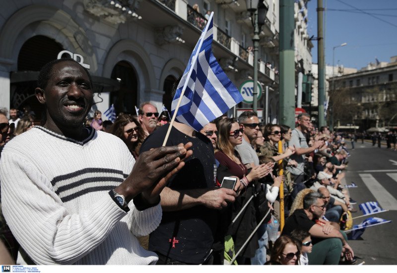 H στρατιωτική παρέλαση στην Αθήνα -Εντυπωσιακές εικόνες | iefimerida.gr 20