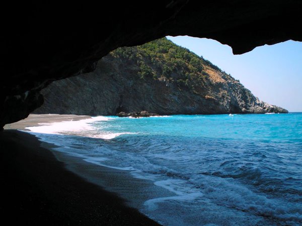 Euboea island on the world's greatest sailing destinations | iefimerida.gr 2