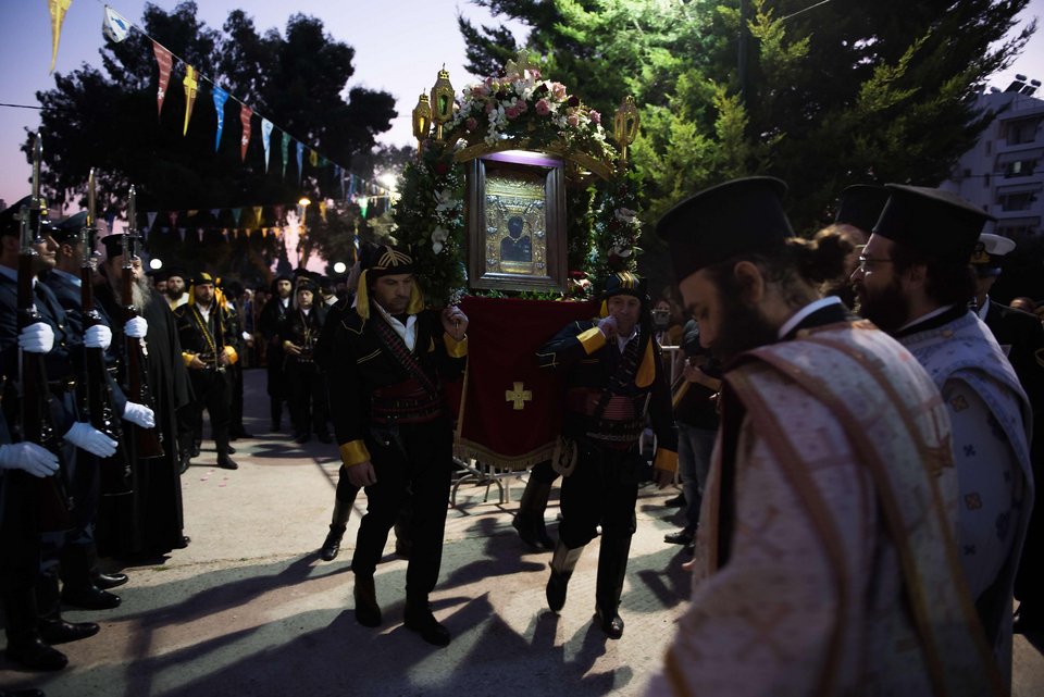 Στο Μαρούσι η θαυματουργή εικόνα της Παναγίας Σουμελά | iefimerida.gr 0