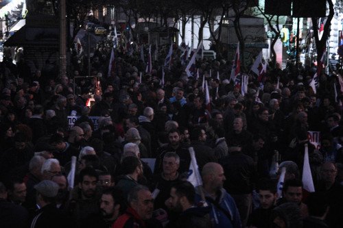 Μεγάλη πορεία του ΠΑΜΕ για τις αποφάσεις του Eurogroup | iefimerida.gr 8