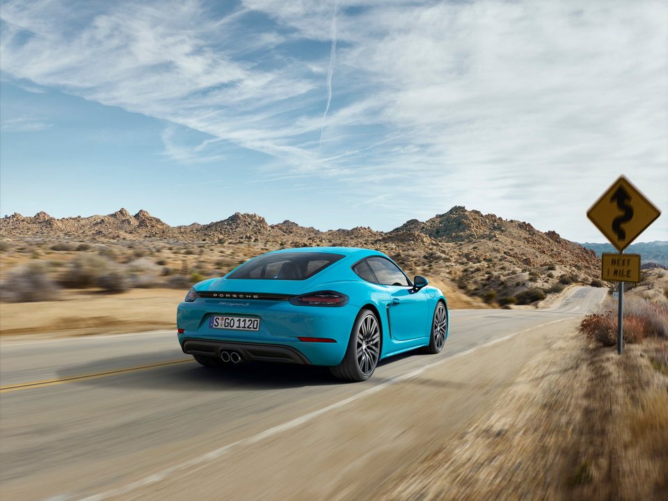 H Porsche Cayman έγινε 718 Cayman | iefimerida.gr 2